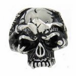 FSR11W22 claw hold the head skull biker ring