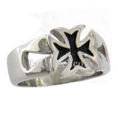 FSR02W27 Cut-out Maltese Cross Fancy Ring