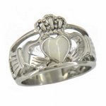 FSR11W30 Crown Claddagh Friendship Ring