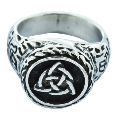 FSR21W44 Celtic knot ring