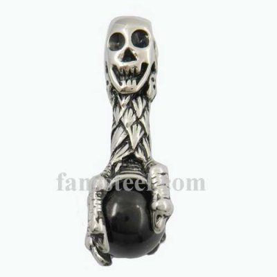 FSP15W76 skull hand hold the bead pendant