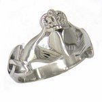 FSR11W26  Crown Claddagh Friendship Ring 