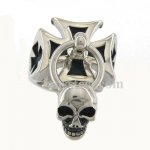 FSR08W31 Maltese Cross Skull Charm Ring