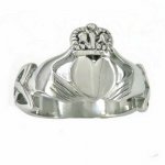 FSR11W26  Crown Claddagh Friendship Ring 