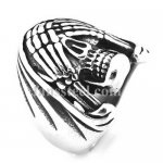 FSR20W43 bury head on hands skull ring