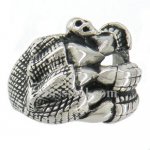 FSR10W16 claw hold skull ring