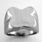 FSR04W66 Engravable signet ring