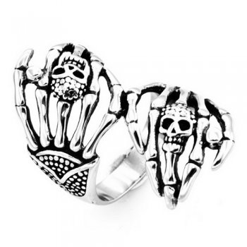 FSR20W77 skull hand claw ring