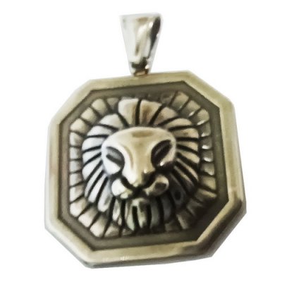 FSP19W16 Lion Pendant