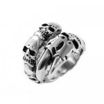 FSR22W32  Skull  ring