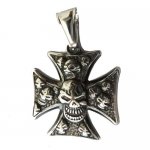 FSP18W75  Skulls Cross  Pendant
