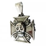 FSP18W68 Cross Skull Pendant