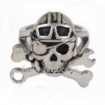 FSR09W44 single eye skull ring 