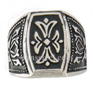 FSR08W93 Fleur De Lis Shield Cross Ring