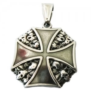 FSP18W65 Cross Skull Pendant