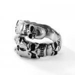 FSR22W32  Skull  ring