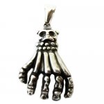 FSP18W50 Skull Claw Pendant