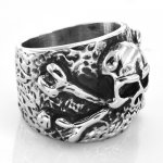 FSR21W11 Cross Bone Skull ring