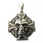 FSP18W66 Cross Skull Pendant