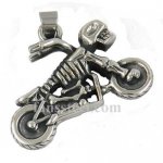 FSP17W18 skull riding motor cycle  pendant