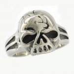 FSR11W42 Skull biker ring